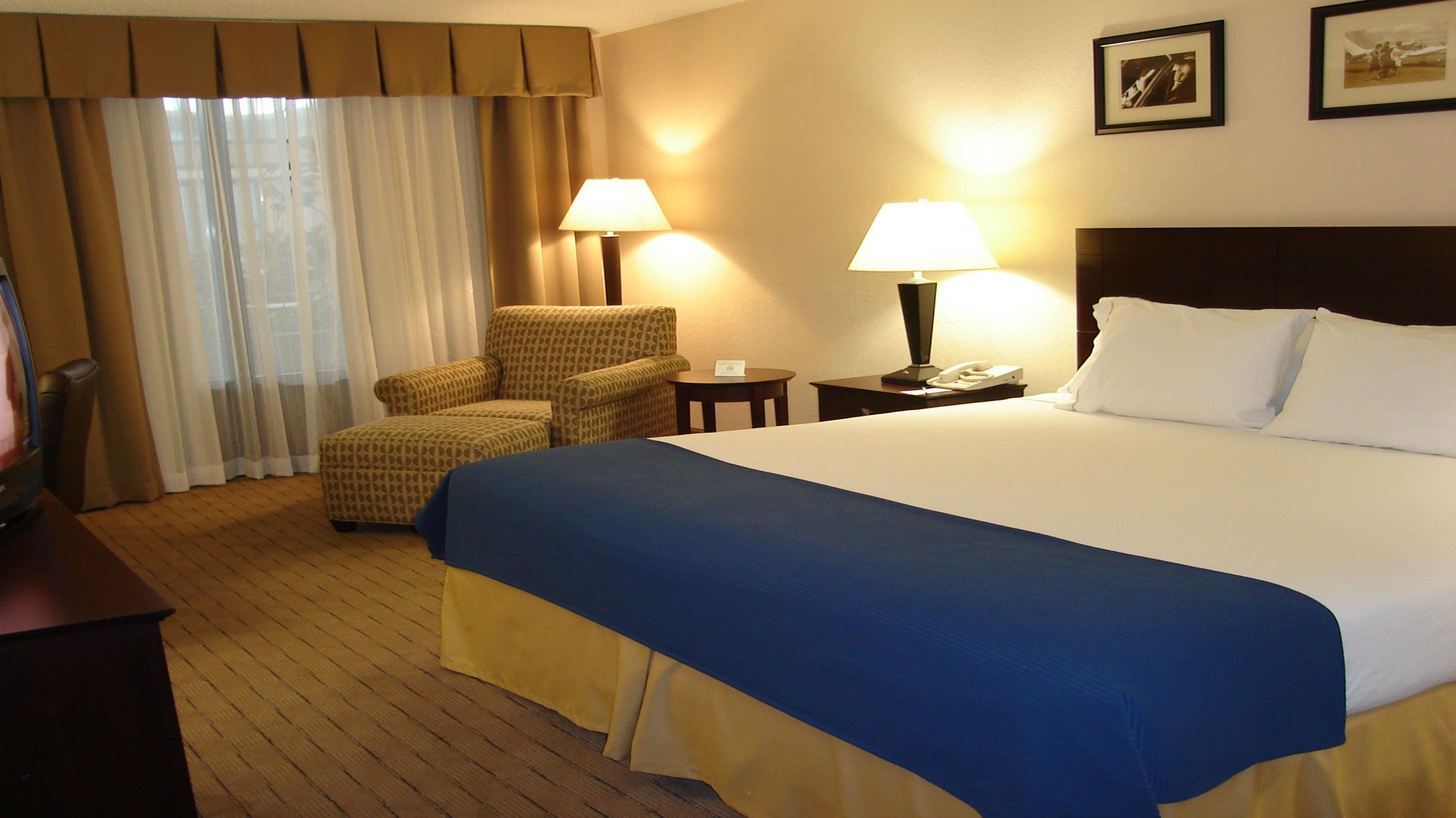 Holiday Inn Express Little Rock-Airport By Ihg Экстерьер фото