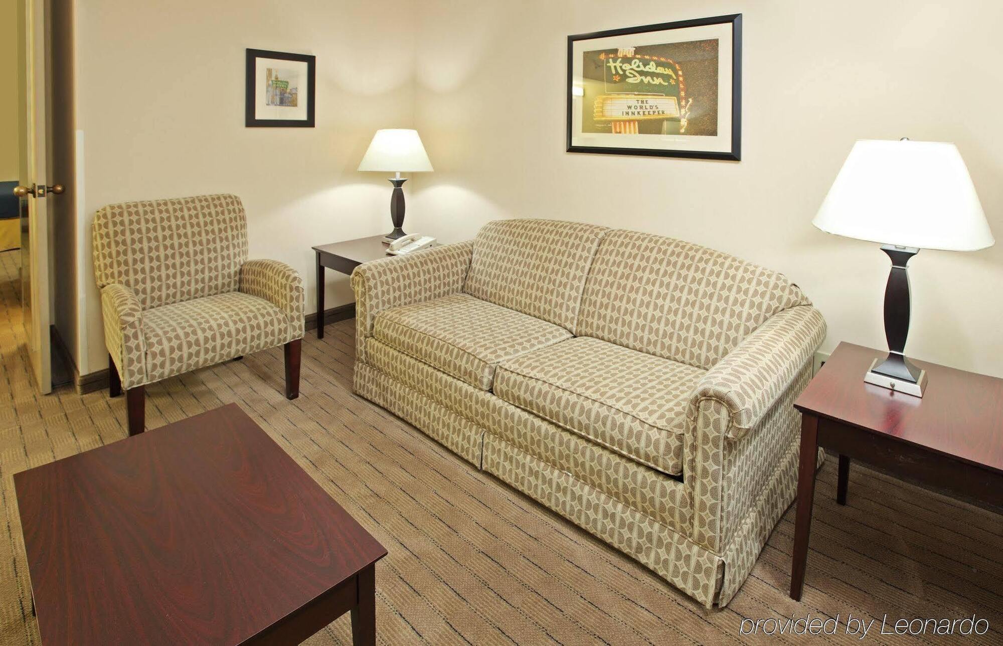 Holiday Inn Express Little Rock-Airport By Ihg Экстерьер фото